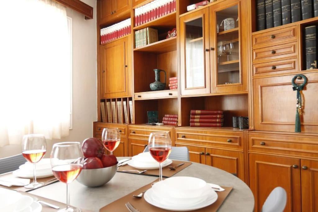Central House In Plaka Athènes Extérieur photo